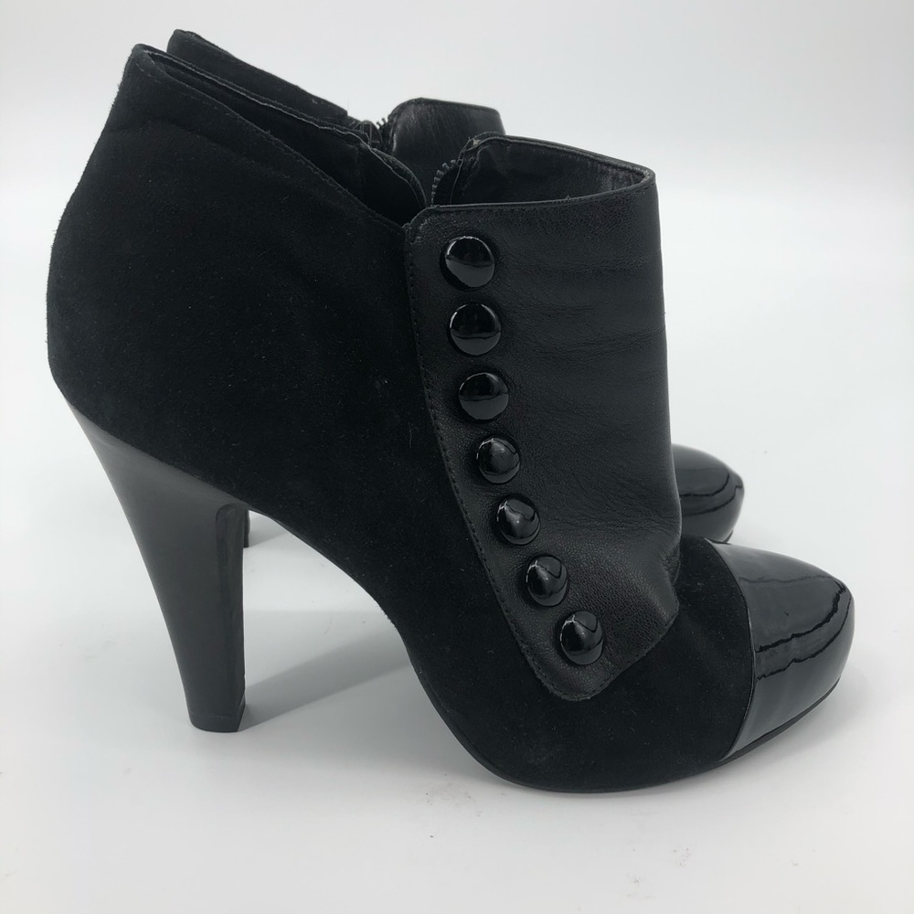 Gianni Bini Suede Black Button Ankle Bootie 10